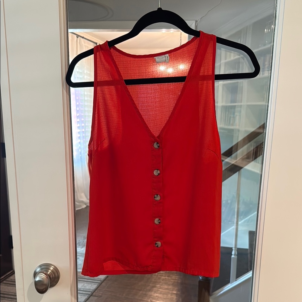 Paper crane Red Button-Down Sleeveless Top